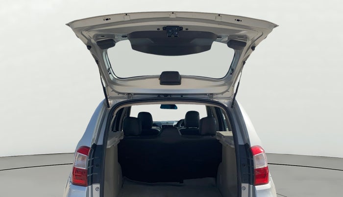 2014 Nissan Terrano XV D THP 110 PS, Diesel, Manual, 65,489 km, Boot Door Open