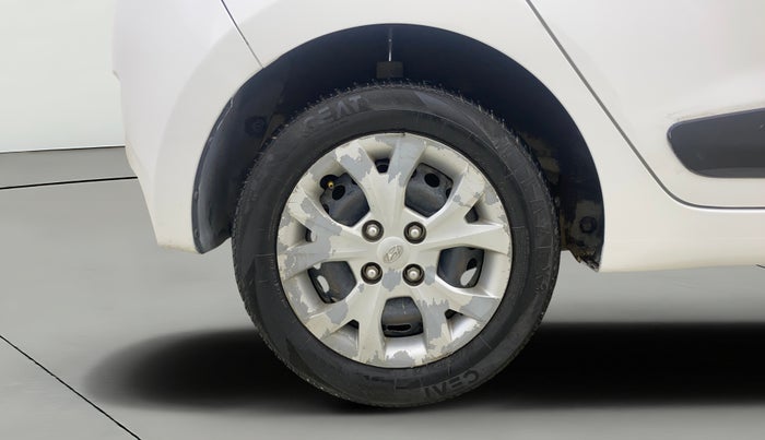 2016 Hyundai Grand i10 SPORTZ 1.2 KAPPA VTVT, Petrol, Manual, 86,476 km, Right Rear Wheel