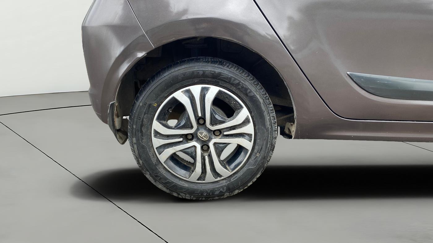 2019 Tata Tiago XZ PETROL, Petrol, Manual, 41,966 km, Right Rear Wheel
