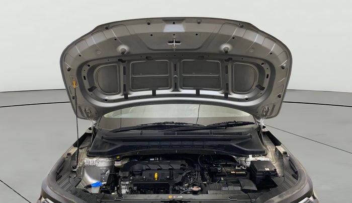 2022 KIA CARENS PRESTIGE 1.5 PETROL 7 STR, Petrol, Manual, 29,278 km, Open Bonet