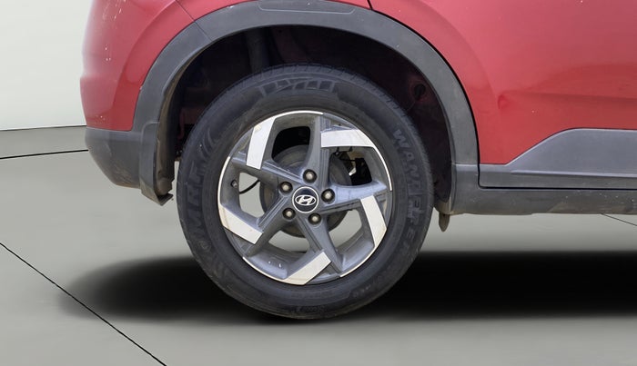 2019 Hyundai VENUE SX(O) 1.4 CRDI, Diesel, Manual, 69,664 km, Right Rear Wheel