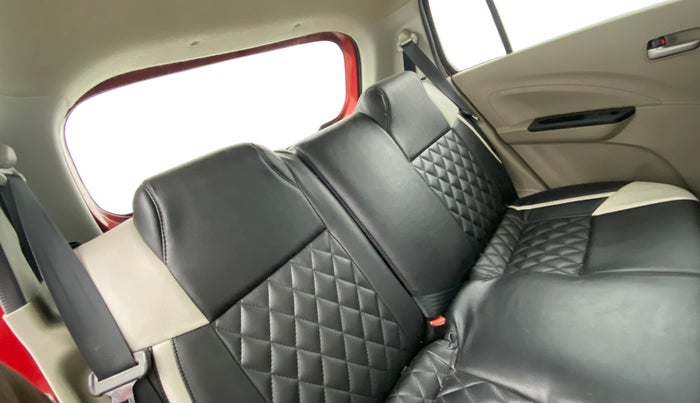 2015 Maruti Celerio VXI, Petrol, Manual, 61,913 km, Right Side Rear Door Cabin