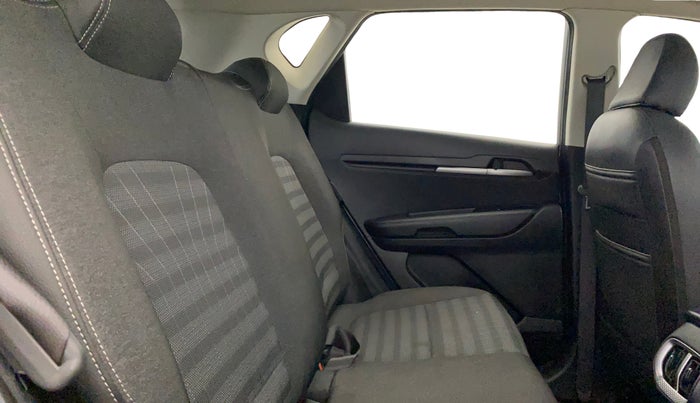2020 KIA SONET HTK PLUS 1.0 IMT, Petrol, Manual, 46,507 km, Right Side Rear Door Cabin