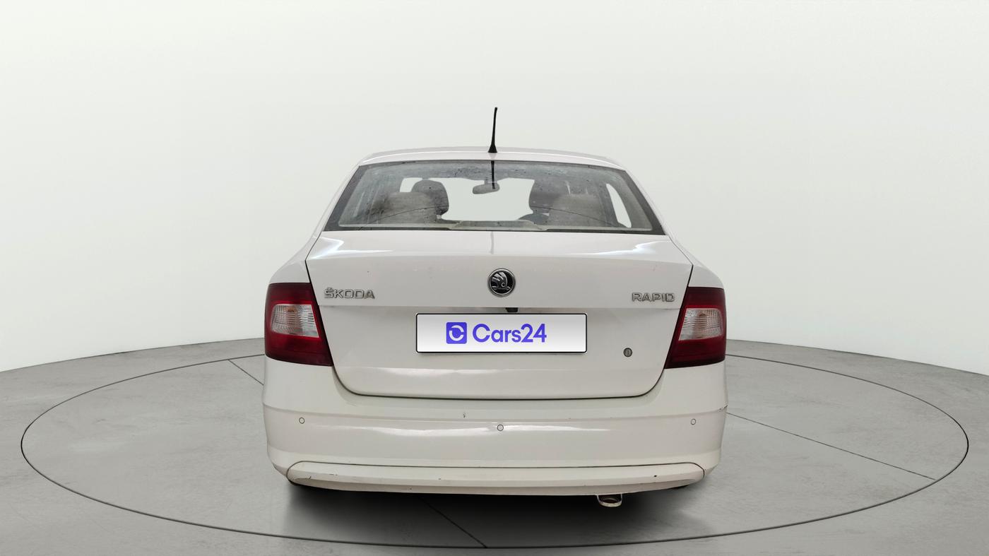 2019 Skoda Rapid AMBITION 1.6 MPI MT, Petrol, Manual, 58,054 km, Back/Rear