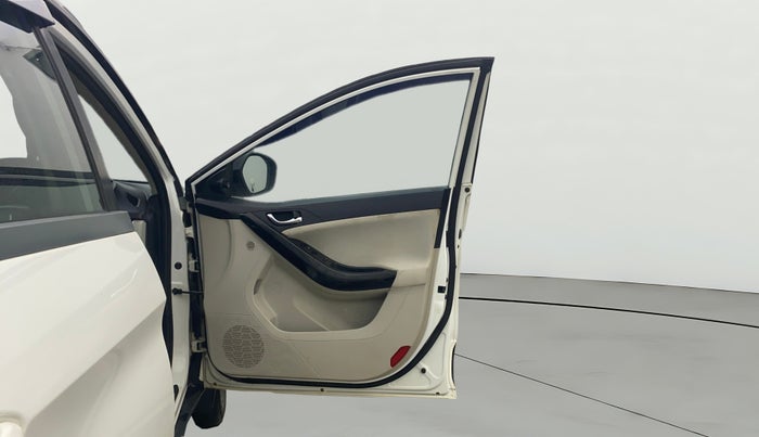 2021 Tata NEXON XZA PLUS (O) DIESEL DUAL TONE, Diesel, Automatic, 46,355 km, RHS Front Door