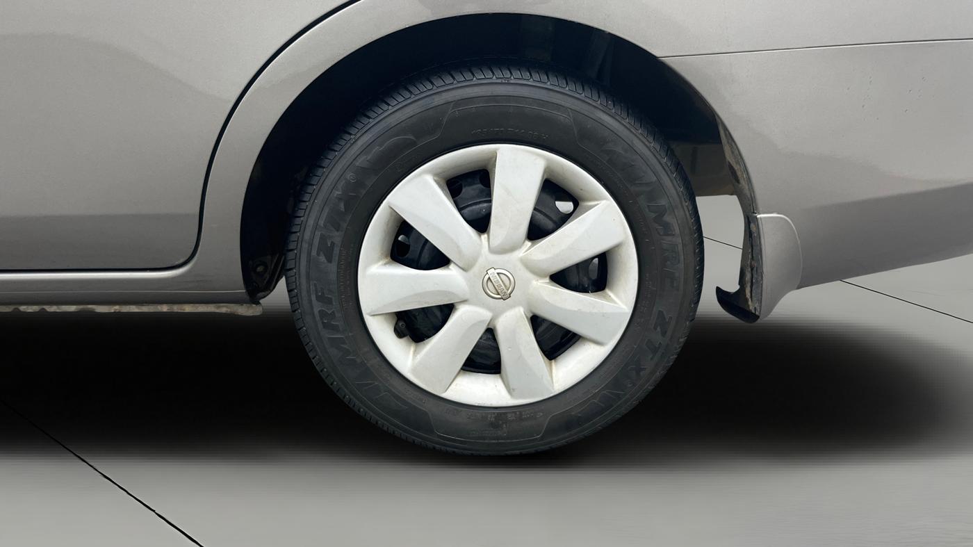 2013 Nissan Sunny XL, Petrol, Manual, 76,972 km, Left Rear Wheel