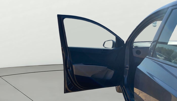 2015 Hyundai Grand i10 MAGNA 1.2 KAPPA VTVT, Petrol, Manual, 73,224 km, LHS Front Door