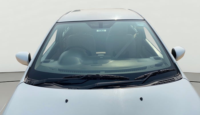 2017 Maruti Ciaz DELTA 1.4 MT PETROL, Petrol, Manual, 75,177 km, Front Windshield