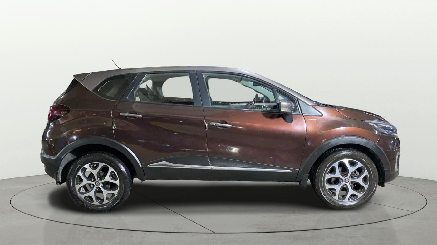 2017 Renault Captur PLATINE DIESEL , Diesel, Manual, 49,716 km, Right Side View