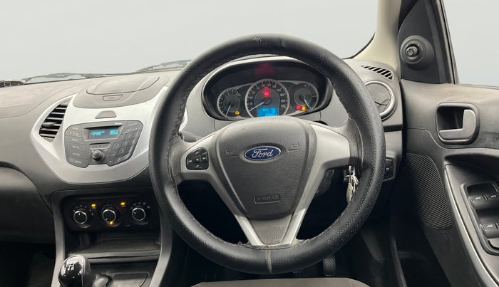 2015 Ford Figo ZXI 1.2 PETROL, Petrol, Manual, 94,037 km, Steering Wheel Close Up