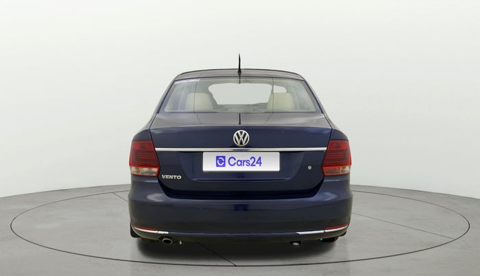 2015 Volkswagen Vento HIGHLINE 1.6 MPI, Petrol, Manual, 57,611 km, Back/Rear