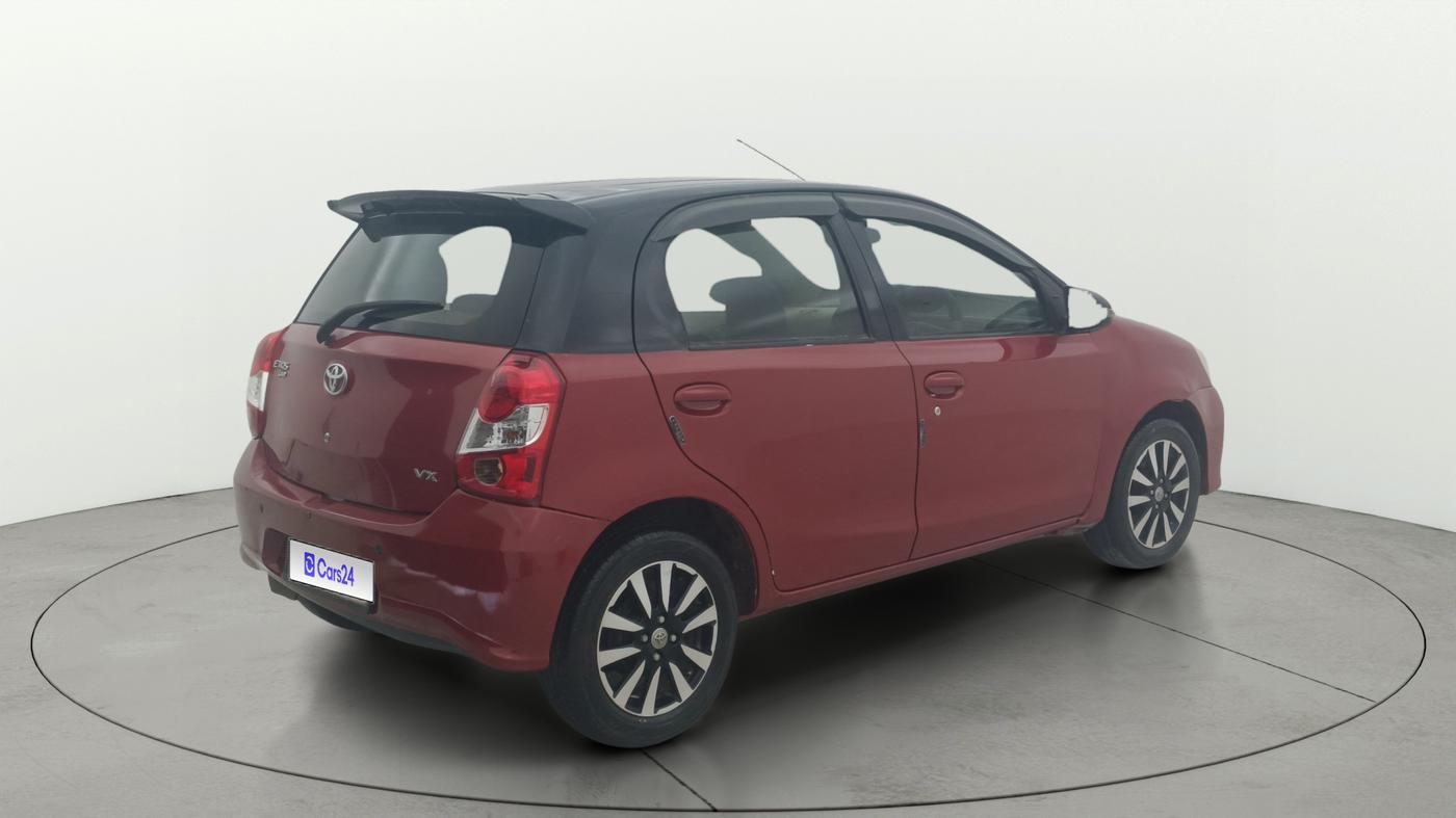2017 Toyota Etios Liva VX, Petrol, Manual, 76,996 km, Right Back Diagonal