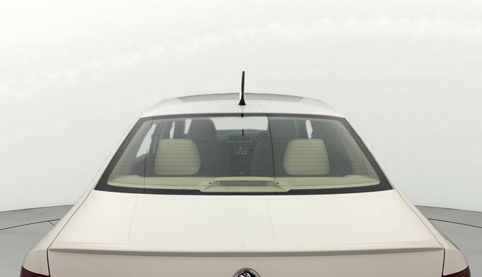 2019 Skoda Rapid STYLE 1.6 MPI, Petrol, Manual, 58,211 km, Rear Windshield