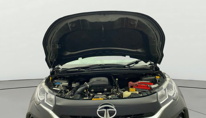 2023 Tata NEXON XMA PETROL, Petrol, Automatic, 30,820 km, Open Bonet