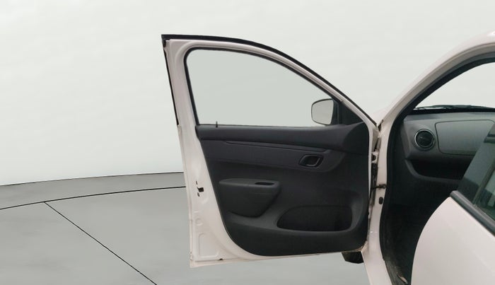 2016 Renault Kwid RXT 0.8, Petrol, Manual, 96,529 km, LHS Front Door