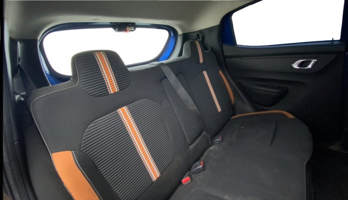 2021 Renault Kwid CLIMBER 1.0 AMT (O), Petrol, Automatic, 42,723 km, Right Side Rear Door Cabin