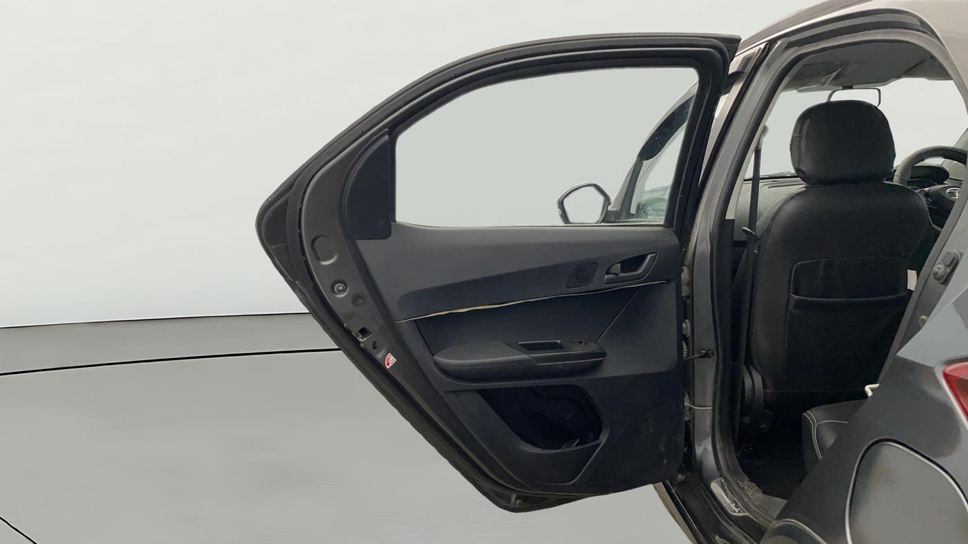 2022 Tata TIAGO NRG XZ MT, Petrol, Manual, 31,735 km, LHS Rear Door