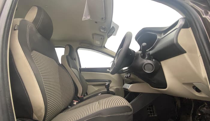 2023 Renault TRIBER RXZ, Petrol, Manual, 92,487 km, Right Side Front Door Cabin