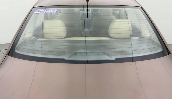 2017 Volkswagen Vento HIGHLINE 1.6 MPI, Petrol, Manual, 17,171 km, Rear Windshield