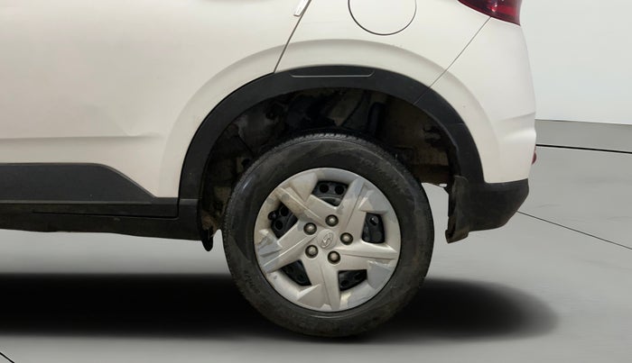 2021 Hyundai VENUE S 1.5 CRDI, Diesel, Manual, 78,924 km, Left Rear Wheel