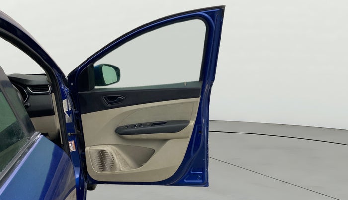 2020 Renault TRIBER RXT, Petrol, Manual, 49,771 km, RHS Front Door