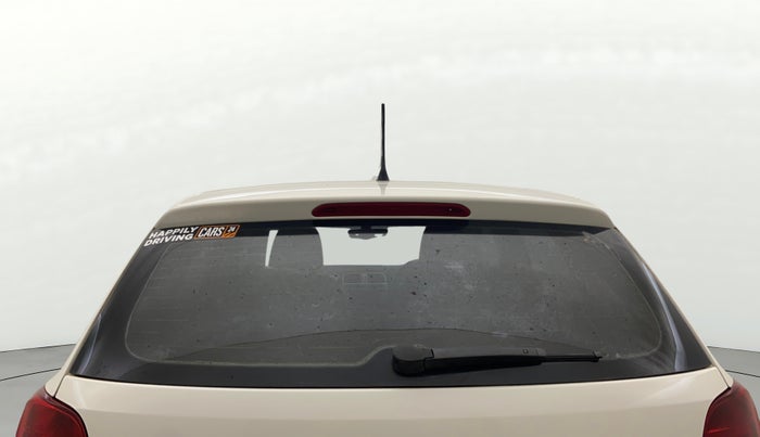 2016 Volkswagen Polo HIGHLINE1.2L, Petrol, Manual, 76,926 km, Rear Windshield