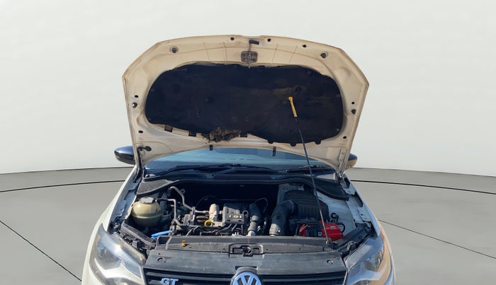 2017 Volkswagen Polo GT TSI AT, Petrol, Automatic, 1,04,375 km, Open Bonet