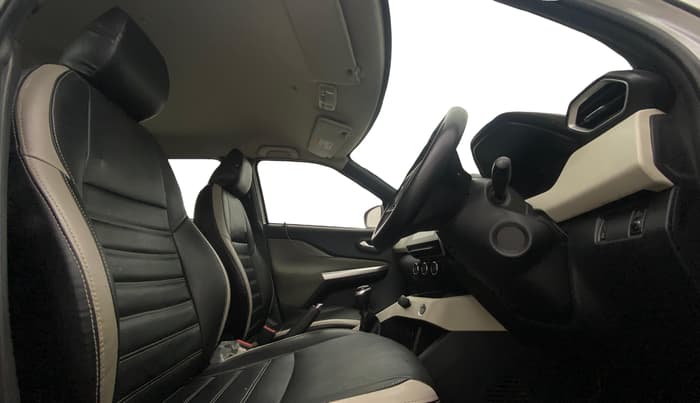 2022 Nissan MAGNITE XV TURBO, Petrol, Manual, 95,437 km, Right Side Front Door Cabin