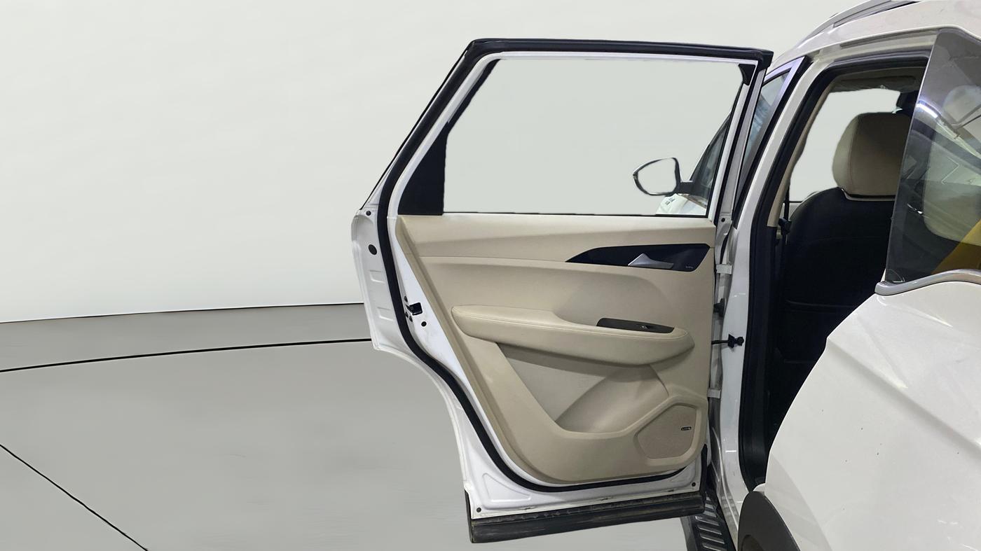 2021 MG HECTOR SHARP HYBRID 1.5 PETROL, Petrol, Manual, 6,054 km, LHS Rear Door