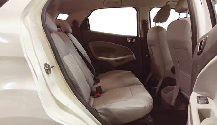 2015 Ford Ecosport TITANIUM 1.5L DIESEL, Diesel, Manual, 1,17,932 km, Right Side Rear Door Cabin