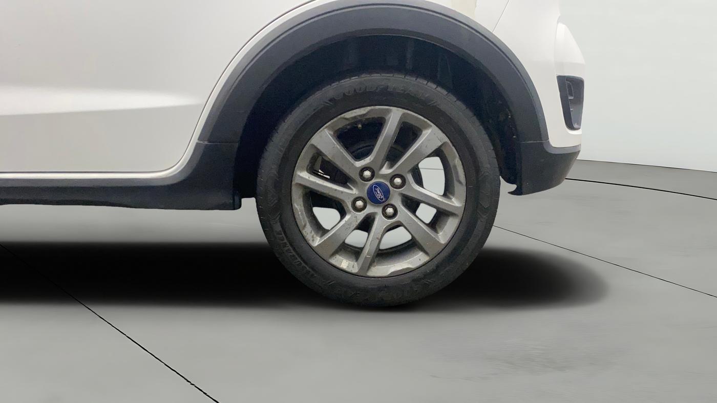 2019 Ford FREESTYLE TITANIUM 1.2 PETROL, Petrol, Manual, 1,22,069 km, Left Rear Wheel