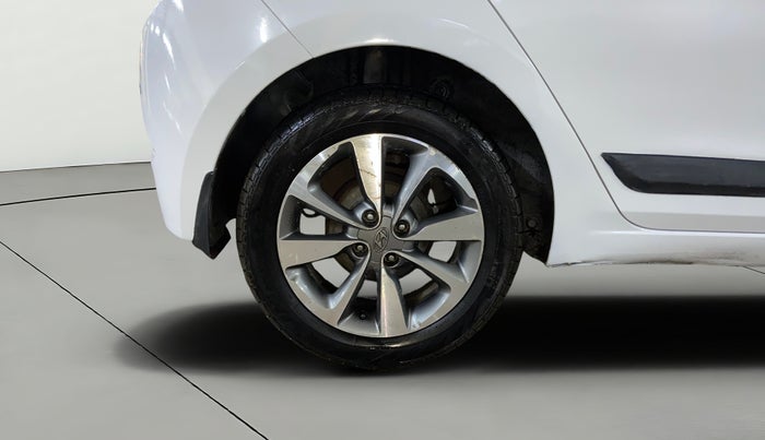 2014 Hyundai Elite i20 ASTA 1.2, Petrol, Manual, 1,07,721 km, Right Rear Wheel