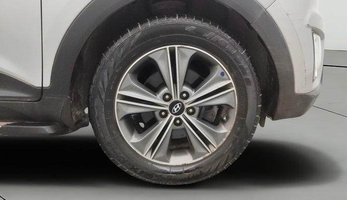 2017 Hyundai Creta SX PLUS AT 1.6 PETROL, Petrol, Automatic, 54,350 km, Right Front Wheel