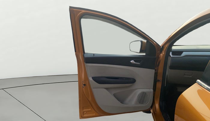 2022 Renault TRIBER RXZ, Petrol, Manual, 72,311 km, LHS Front Door