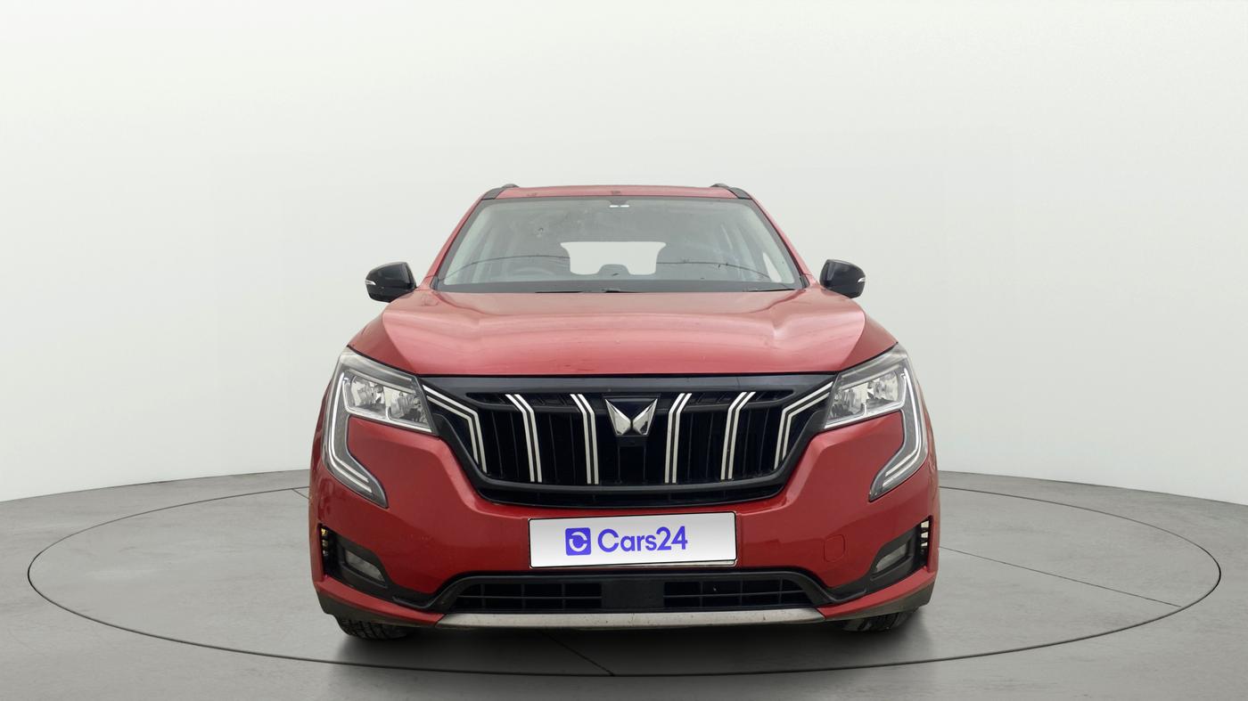 2022 Mahindra XUV700 AX 3 P MT 5 STR, Petrol, Manual, 82,103 km, Front