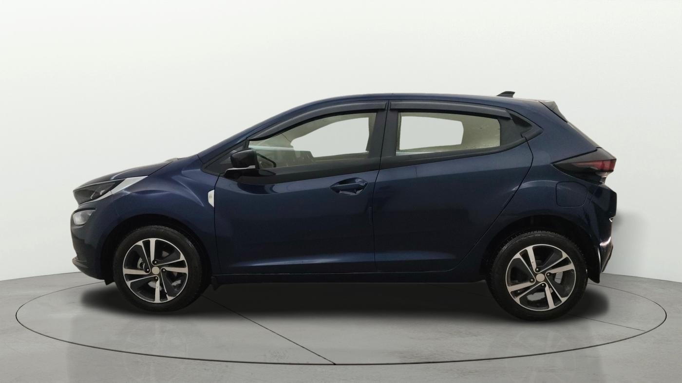 2024 Tata ALTROZ XZA + SUNROOF, Petrol, Automatic, 13,097 km, Left Side