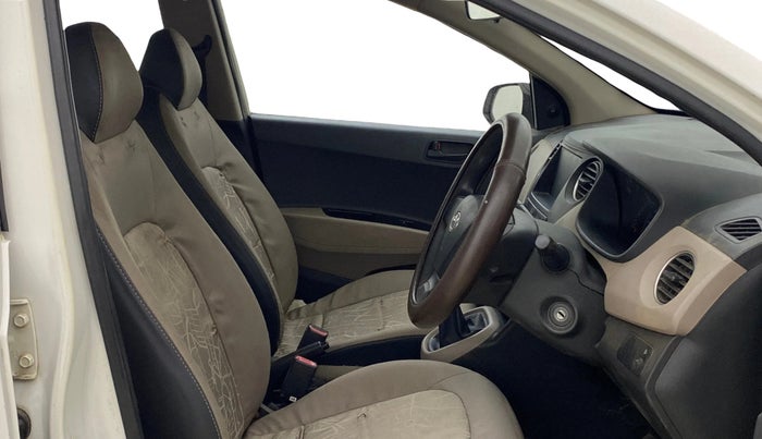 2015 Hyundai Xcent BASE 1.2, Petrol, Manual, 26,210 km, Right Side Front Door Cabin