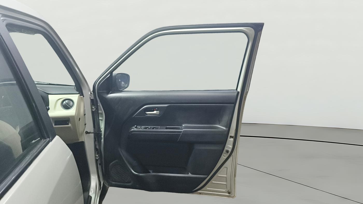 2021 Maruti New Wagon-R VXI 1.2, Petrol, Manual, 67,364 km, RHS Front Door