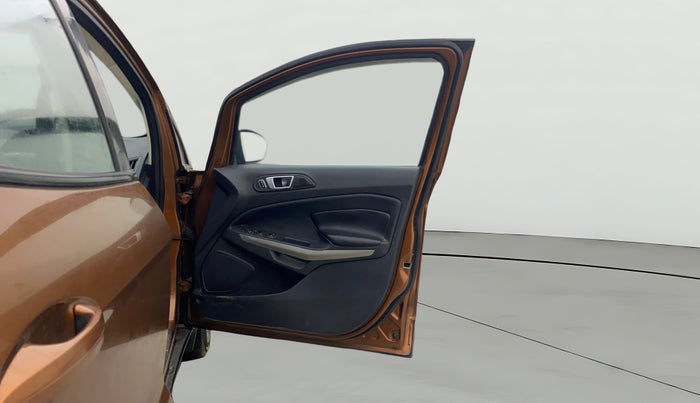 2018 Ford Ecosport TITANIUM + 1.5L DIESEL, Diesel, Manual, 1,32,691 km, RHS Front Door