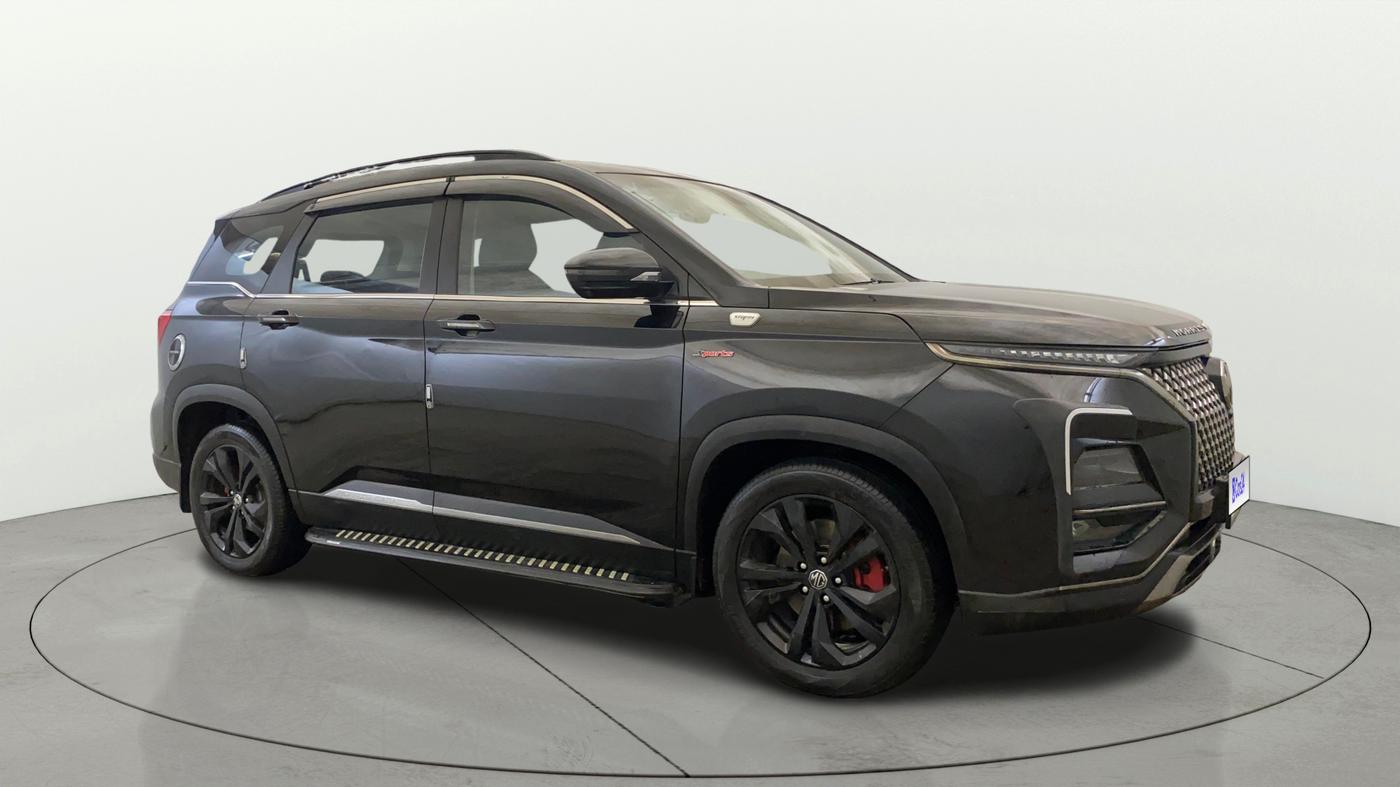 2024 MG HECTOR Sharp Pro Blackstorm 1.5 Turbo CVT, Petrol, Automatic, 33,197 km, Right Front Diagonal
