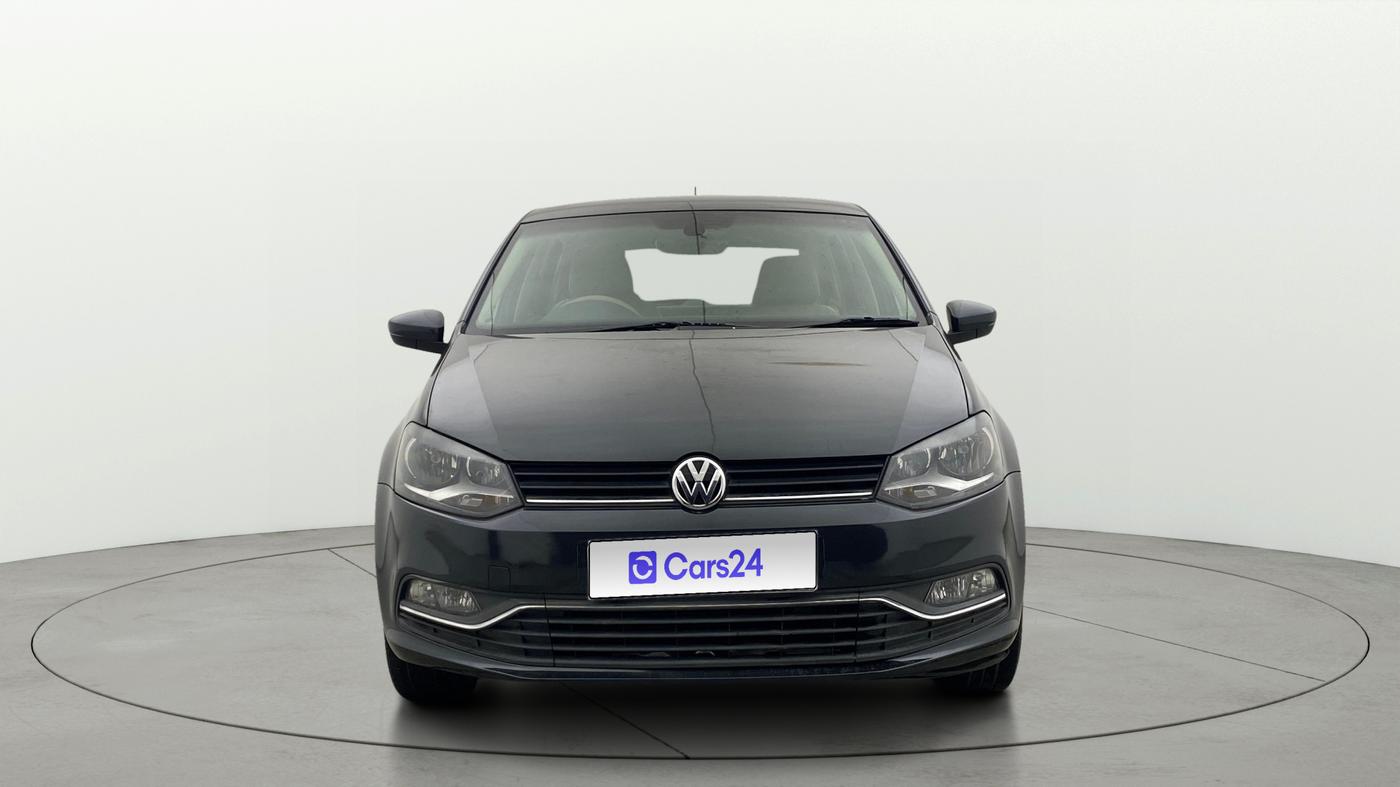 2017 Volkswagen Polo HIGHLINE1.2L, Petrol, Manual, 40,215 km, Front