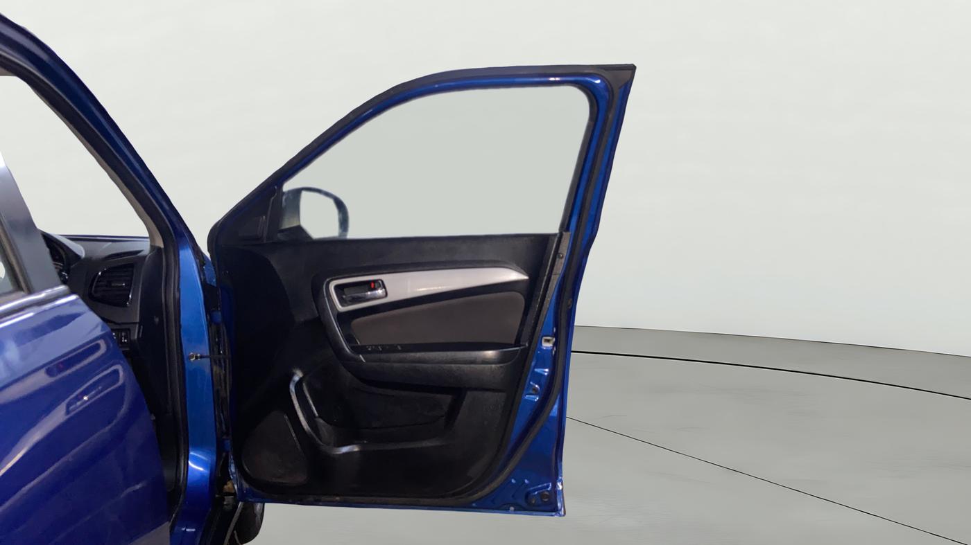 2020 Toyota URBAN CRUISER PREMIUM GRADE AT DUAL TONE, Petrol, Automatic, 60,756 km, RHS Front Door