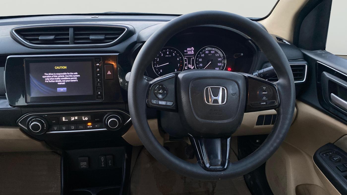 2018 Honda Amaze 1.2L I-VTEC VX, Petrol, Manual, 1,00,373 km, Steering Wheel Close Up
