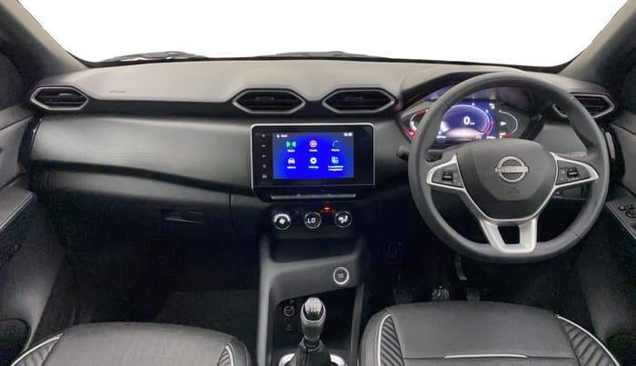 2025 Nissan MAGNITE N-Connecta B4D 1.0 Petrol MT, Petrol, Manual, 2,122 km, Dashboard