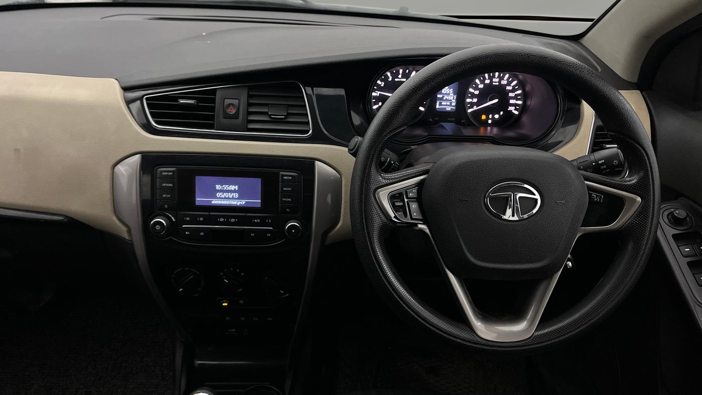 2016 Tata Zest XM PETROL, Petrol, Manual, 24,987 km, Steering Wheel Close Up