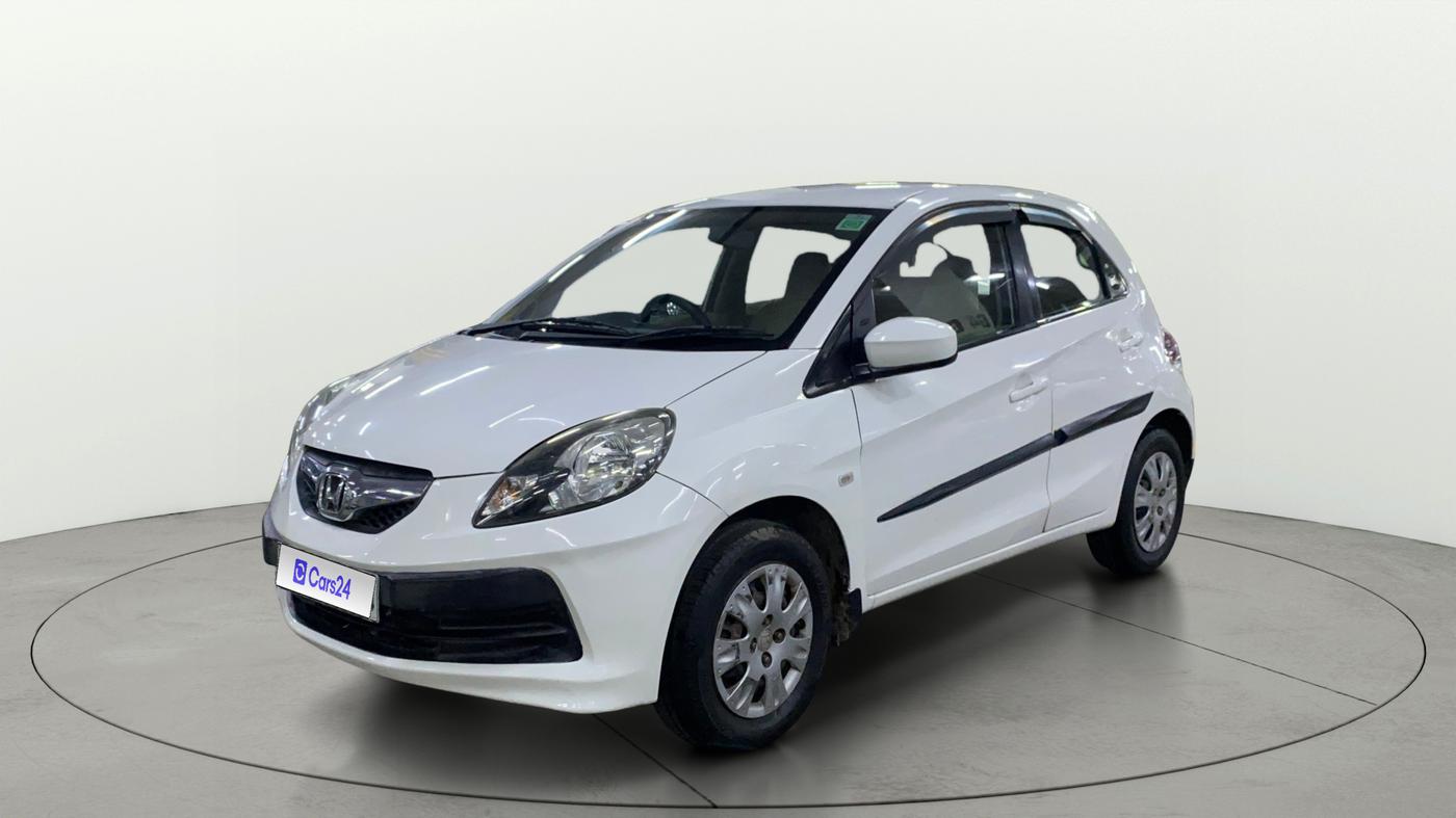 2014 Honda Brio S MT, Petrol, Manual, 83,424 km, Left Front Diagonal