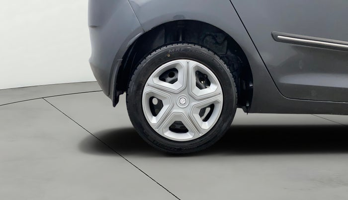 2021 Tata ALTROZ XT PETROL, Petrol, Manual, 56,042 km, Right Rear Wheel