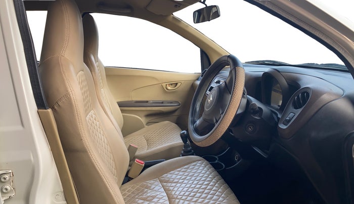 2013 Honda Amaze 1.2L I-VTEC EX, Petrol, Manual, 55,689 km, Right Side Front Door Cabin