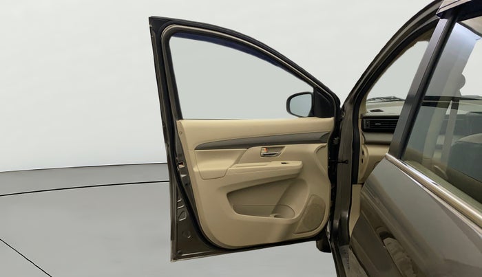 2024 Maruti Ertiga   VXI (O) CNG, CNG, Manual, 18,586 km, LHS Front Door