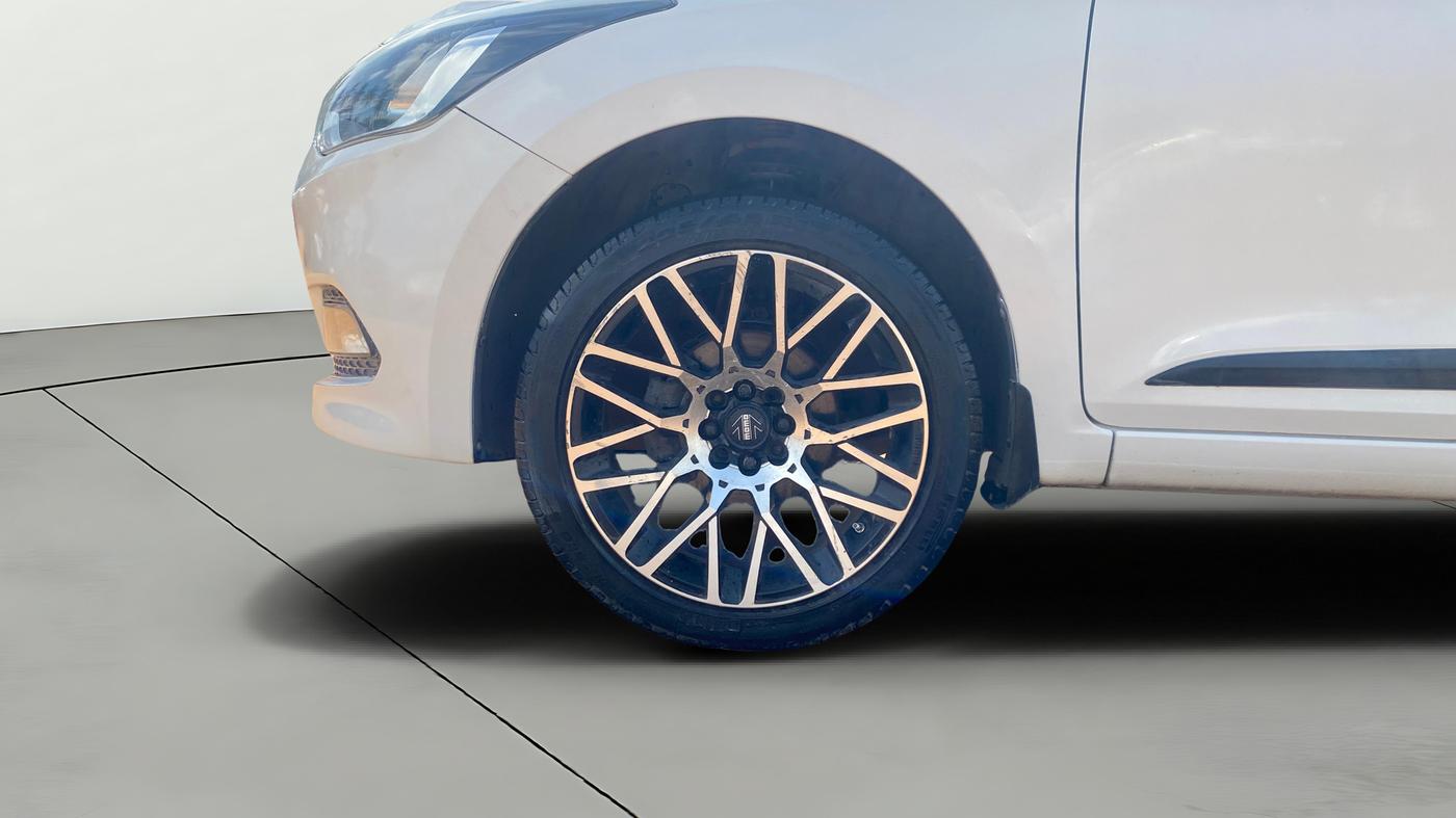 2015 Hyundai Elite i20 ASTA 1.4 CRDI, Diesel, Manual, 99,528 km, Left Front Wheel